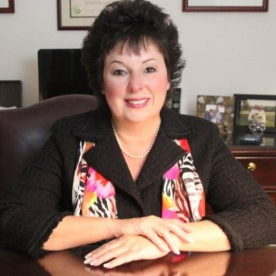 A portrait photo of Beth Pomper, Director of International Business Development for Export Delaware.